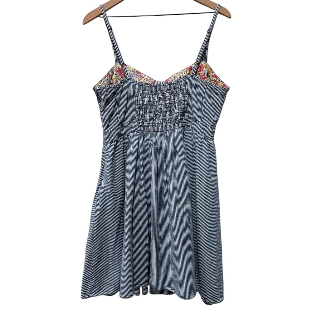 Vtg Y2K Fossil Babydoll Dress Women Sz M/L Blue White Striped Sleeveless Smocked - Picture 2 of 6